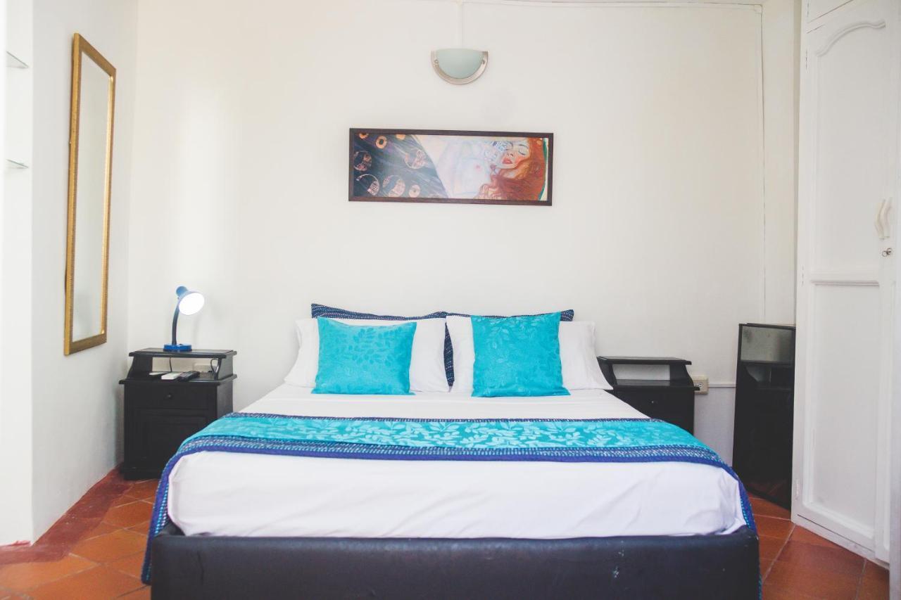 Hotel Plaza De La Trinidad Cartagena ภายนอก รูปภาพ